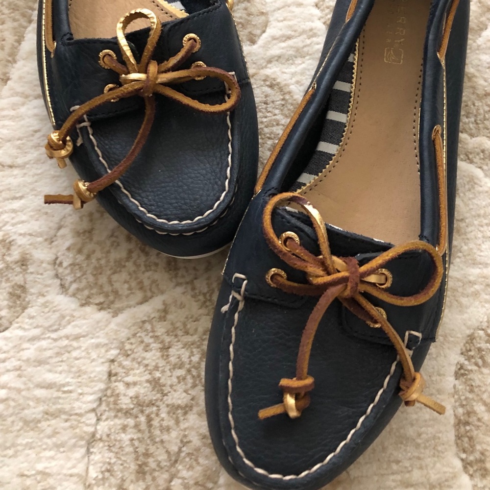 Sperry | Audrey Navy + Gold Boat Shoe ⚓️
